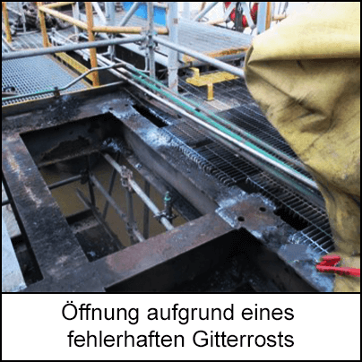 Lose Gitterroste auf einer Baustelle